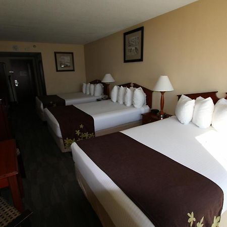 Gold Leaf Hotel Of Dewey 듀이 비치 외부 사진